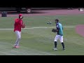 Incredible show of respect from Shohei Ohtani to Ichiro Suzuki before the Angels Mariners game