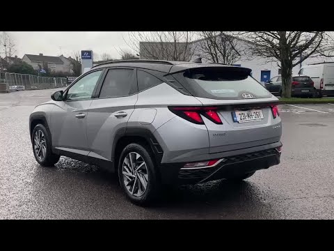 Hyundai Tucson 2WD Executive w.2 Tone Roof - Image 2