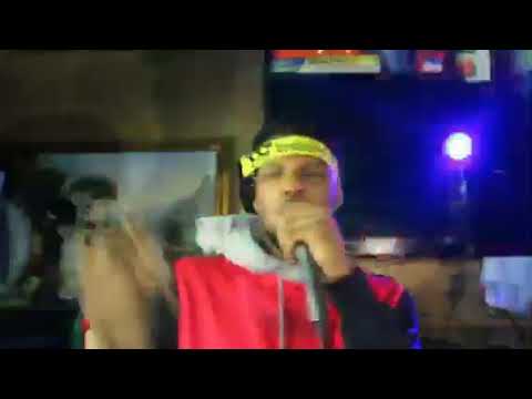 @Huwoppp Preforming At Yosa Mixtape Release Party 11/03/18