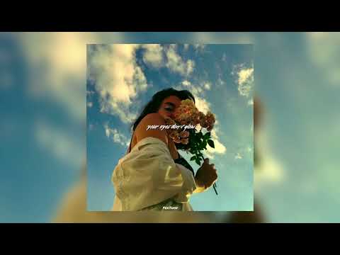 your eyes don't glow - FoxTune (Official Audio)