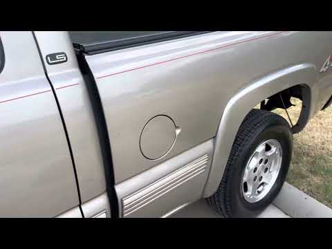 I JUST GOT THIS SUPER CLEAN 2001 4X4 SILVERADO WITH ONLY 80,000 ORIGINAL MILES!!