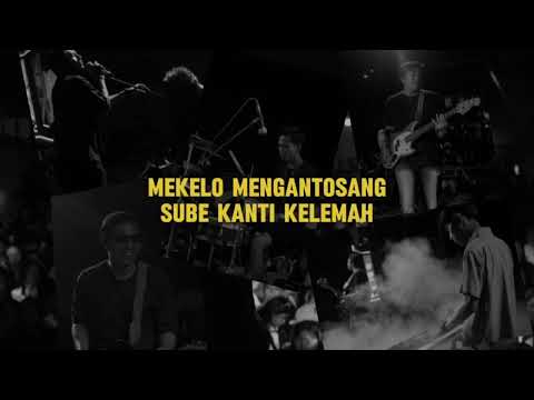 Kreotkleped-Bermain Hati (Official Video Lyric)