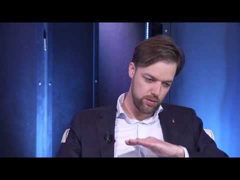 Olaf Koens (Correspondent): 'Ik blijf niet lang meer in Rusland, ik ben aan het afronden.'