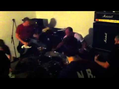 VACCINE live @ popeye's garage, New Haven CT, 8/26/11