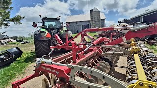 TRACTOR MANIA AT THE FARM