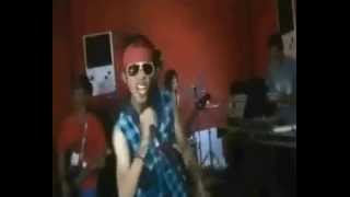 Download lagu Super Strum - Aku Bukan Robot mp3 Download lagu Super Strum - Aku Bukan Robot mp3