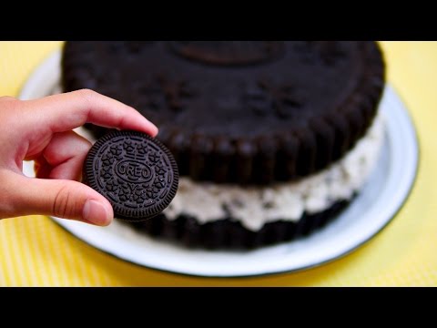 Giant Oreo ジャイアント オレオ ケーキ