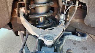 Front Upper Control Arm Replacement / 2015 GMC Yukon Denali 4x4