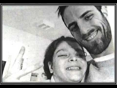 Mërgim Mavraj - Kampion në fushë por edhe jashtë