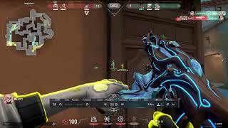 Spotlight Clip