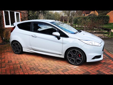 TOP 3 THINGS I LOVE ABOUT MY FORD FIESTA ST200