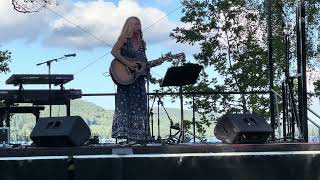 Nilla Nielsen - Strövtåg i hembygden (live 2024, Västersjöns Visfestival)