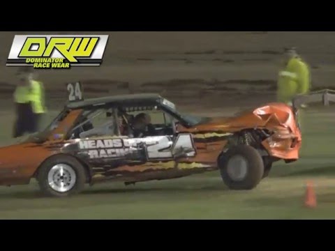 Modified Sedans - Kings Royal IV - D-Main - Kingaroy Speedway - 24.01.16