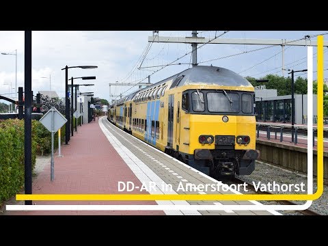 Dubbele DD-AR vertrekt uit Amersfoort Vathorst
