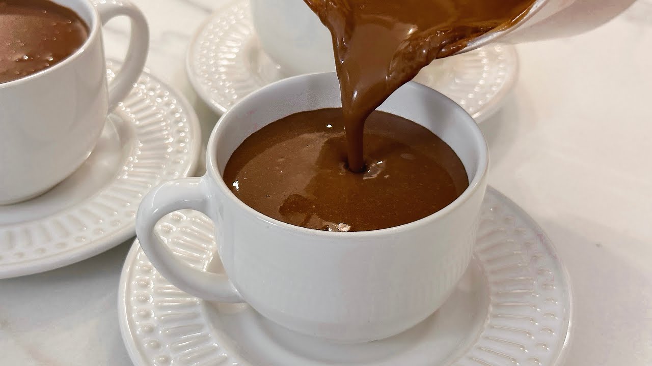 CHOCOLATE QUENTE CREMOSO E ECONÔMICO | SEM AMIDO E SEM CHOCOLATE EM BARRA | Gabriel Freitas