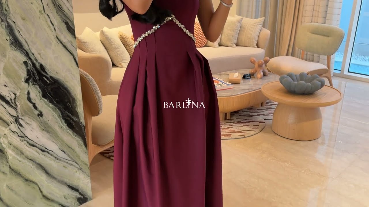 berry-toned dress adorned with a crystal curve - XXL
