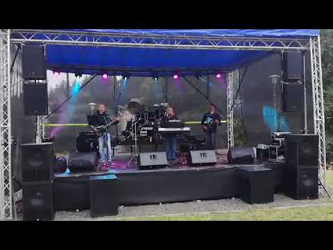 Studix - bila pani