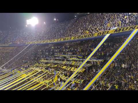 "De visitante y de local me vas a encontrar - La 12" Barra: La 12 • Club: Boca Juniors
