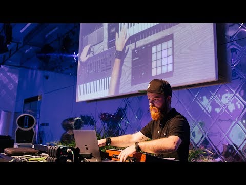 Native Sessions : Produire de la techno envoûtante avec Teho sur Maschine | Native Instruments