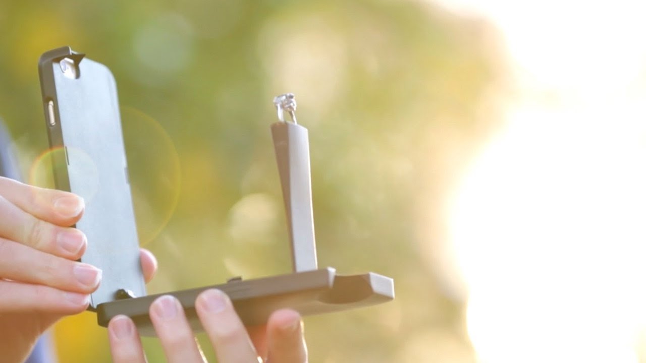 World's First Engagement Ring Phone Case