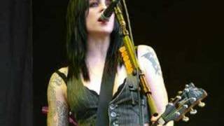 Brody Dalle Tribute - Coral Fang