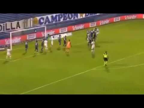 El gol de Juan Martin Lucero sin arquero .|Velez vs Huracan