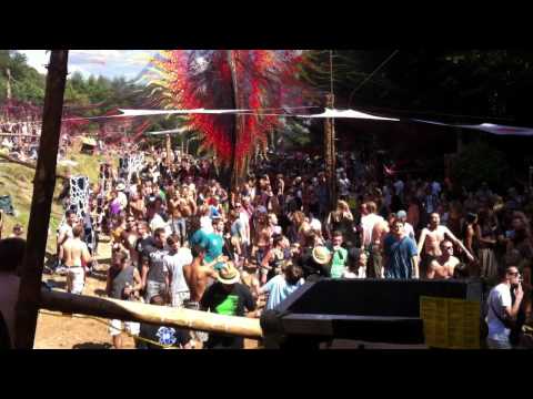 Vitor Falabella & Max Grillo @ Wonderland Festival 2012 Germany