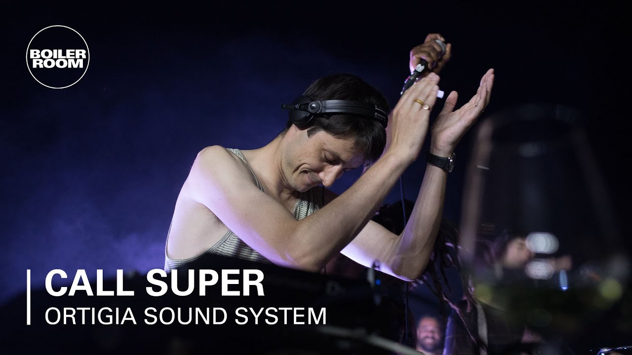 Call Super - Untitled Set