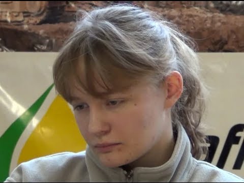 E 7.1. Szymon  Drop  -  Ewa Harazińska 0.5 - 0.5