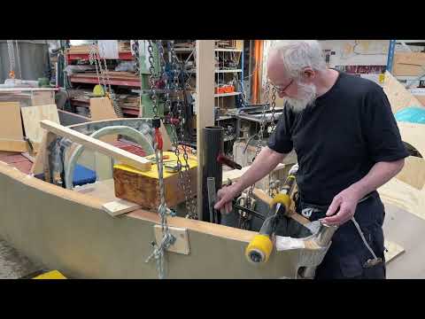 1 Feb 2023 More on the aft Mizzen mowed forward. Hatch hinged. Mast holder. Yrvind falling overboard