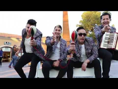 CORONA DE REYES Echale semilla Videoclip