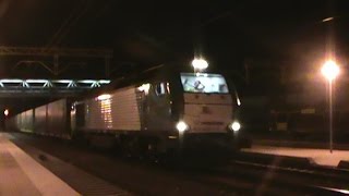 preview picture of video 'Noche de trenes en Casetas ( Zaragoza )'