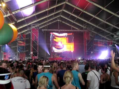 Len Faki at Awakenings Festival  26.06.2010 HD
