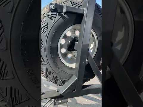 5.7L Vortec V8 Toyota Land Cruiser FJ60