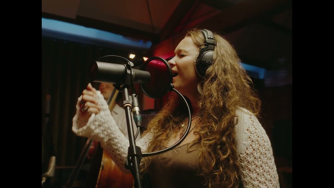 Levitation Orchestra - Live At 5db Studios - YouTube