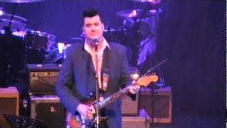 Los Tres - Me Arrende + Moizefala (Teatro Caupolican 28.11.2010)