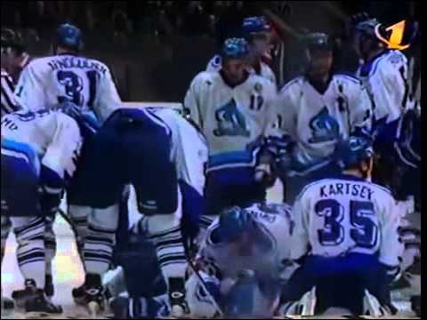 Hockey Euroleague 1998/1999 final game. "Metallurg" Magnitogorsk - "Dinamo" Moscow. Highlights.
