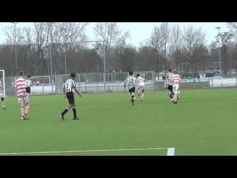 Excelsior'20 C2 - Zestienhoven C2 (14-03-2015). Uitslag 3-2.