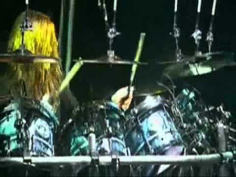 Megadeth - Blood In The Water: Live In San Diego (Part 2)