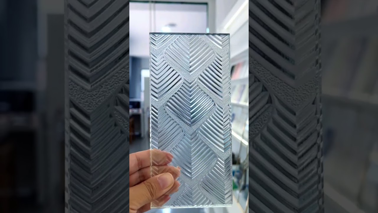 Kính đúc hoa văn – Thanh Tùng Glass