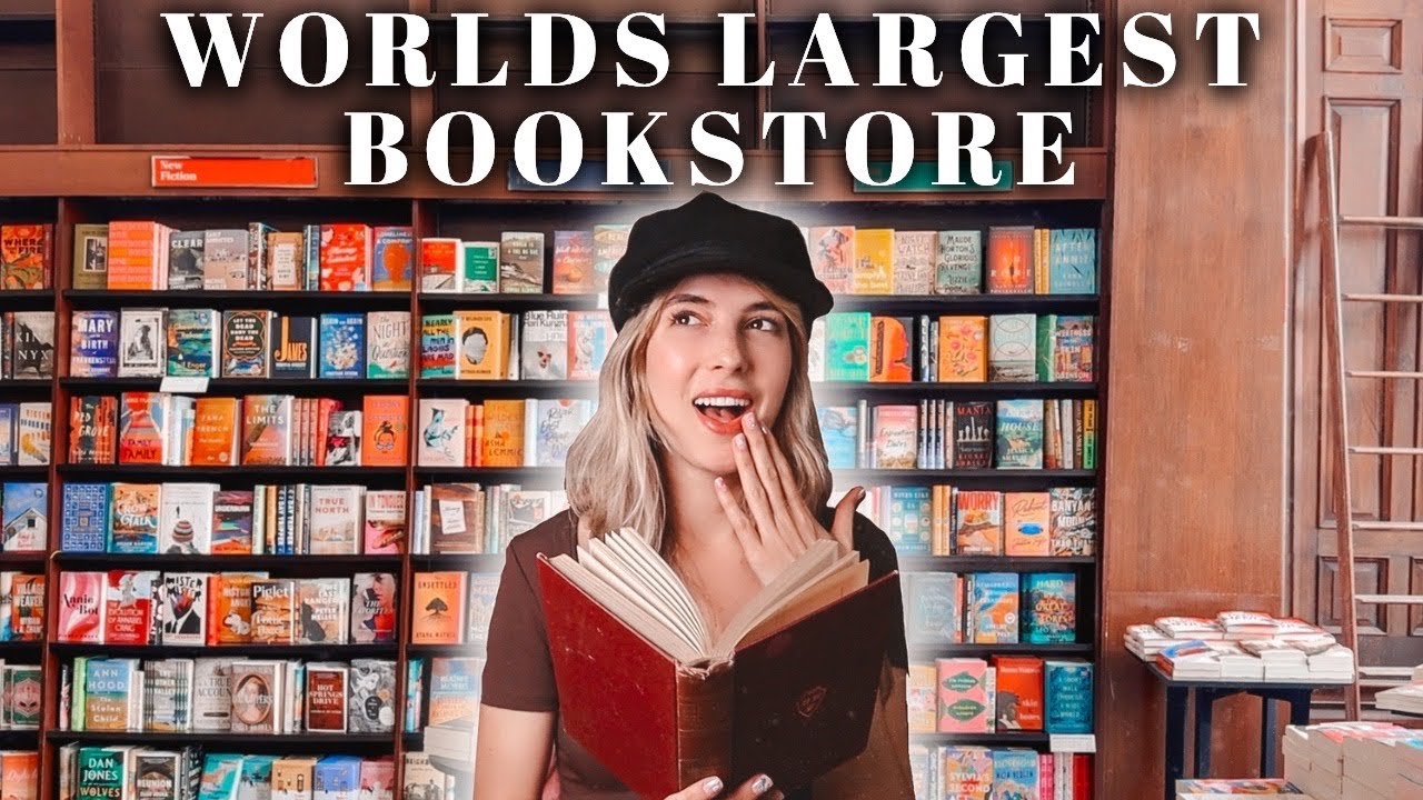 I Visited the Largest Bookstore in the World 📚