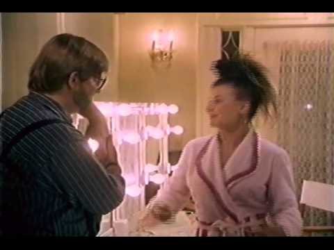 Tracey Ullman Talks To Matt Groening