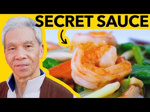 🦐  How my dad cooks the JUICIEST Shrimp Stir Fry! (蝦仁炒雪豆)