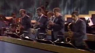 Glenn Miller - A Moonlight Serenade 1984 (stereo)