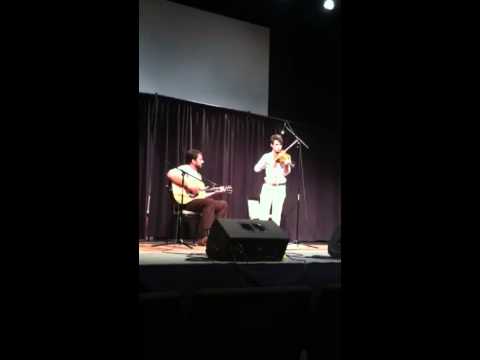 Austin Derryberry in the fiddle competition