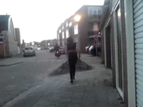 claudia zeikt in der broek