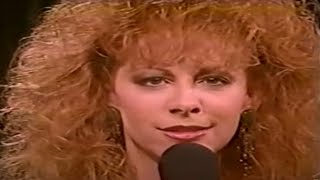 Reba McEntire – &#39;Til Love Comes Again (Live)