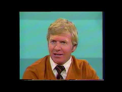World of Sport Club Corner 1982 Round 11 - David Parkin Barry Cable Carlton North Melbourne