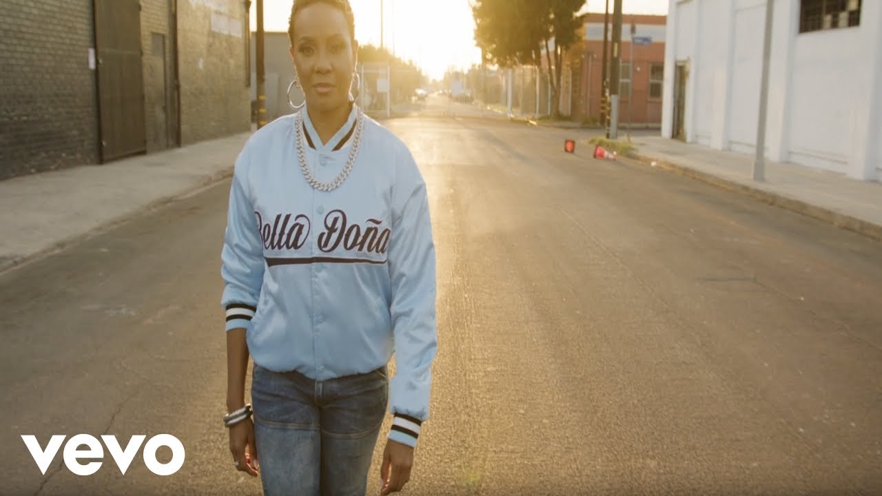 MC Lyte – “Make A Livin'”