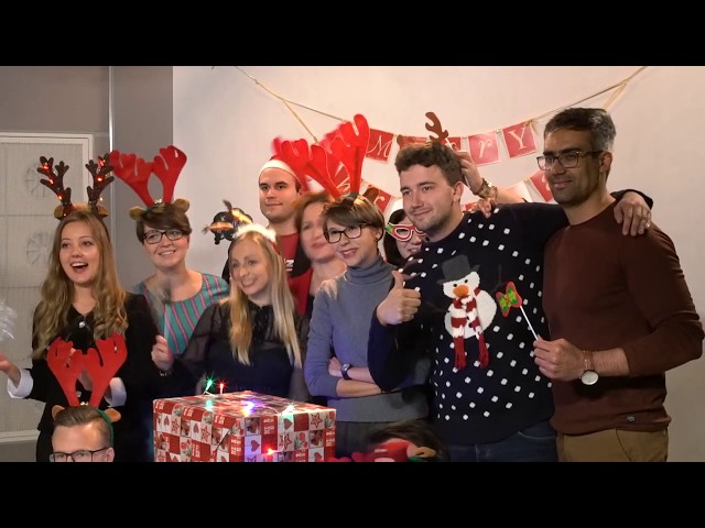 A Christmas event organised a few days before Christmas, during which the Faculty turns into one big Christmas market. We serve cakes, muffins, traditional Christmas dishes, whilst Christmas songs resonate from the speakers.